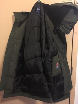 Gap parka jacket size M. Olive colour