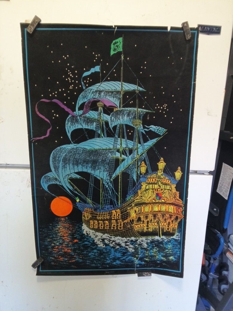 Vintage 1970's Blacklight Poster "Moon Ship" Western Graphics Printed in USA . 