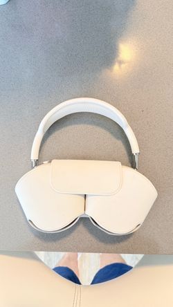 AirPod max 2 starlight