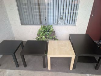 Selling. 10 Quality Living room/Bedroom Items(willing to negotiate price)