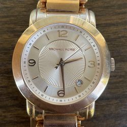 Michael Kors Women’s Watch : Rose Gold 