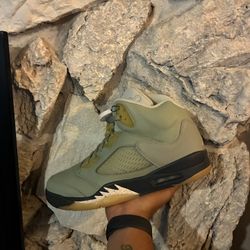 Jordan 5 Jade Horizon Sz 11.5