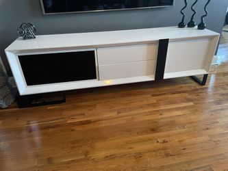 Modern Hidden Unit TV Stand 