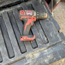 Milwaukee Hammer Driil