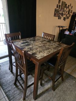 Dinning table