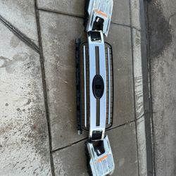 Ford F150 Grill and Headlights 