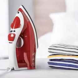Black+Decker Iron