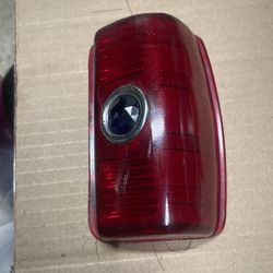 1946 - 48 PLYMOUTH TAIL LIGHT LENS RED GLASS LYNX EYE BLUE DOT