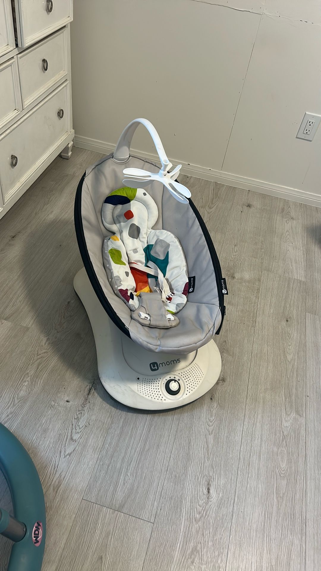 4moms rockaroo baby rocker