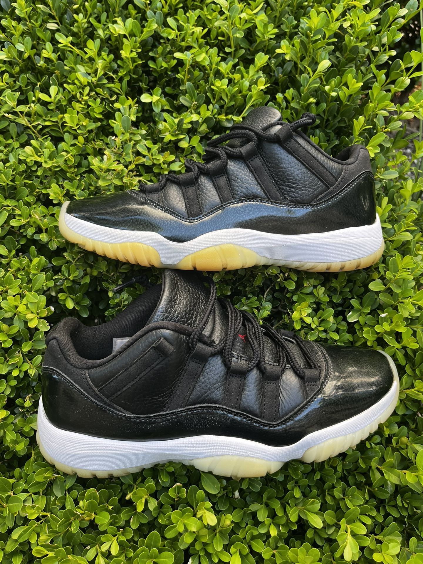 Size 10 - Jordan 11 Retro Low 72-10