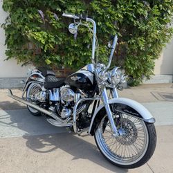 Harley Deluxe 