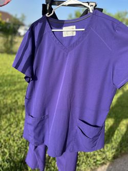 Women’s XL SCRUBS