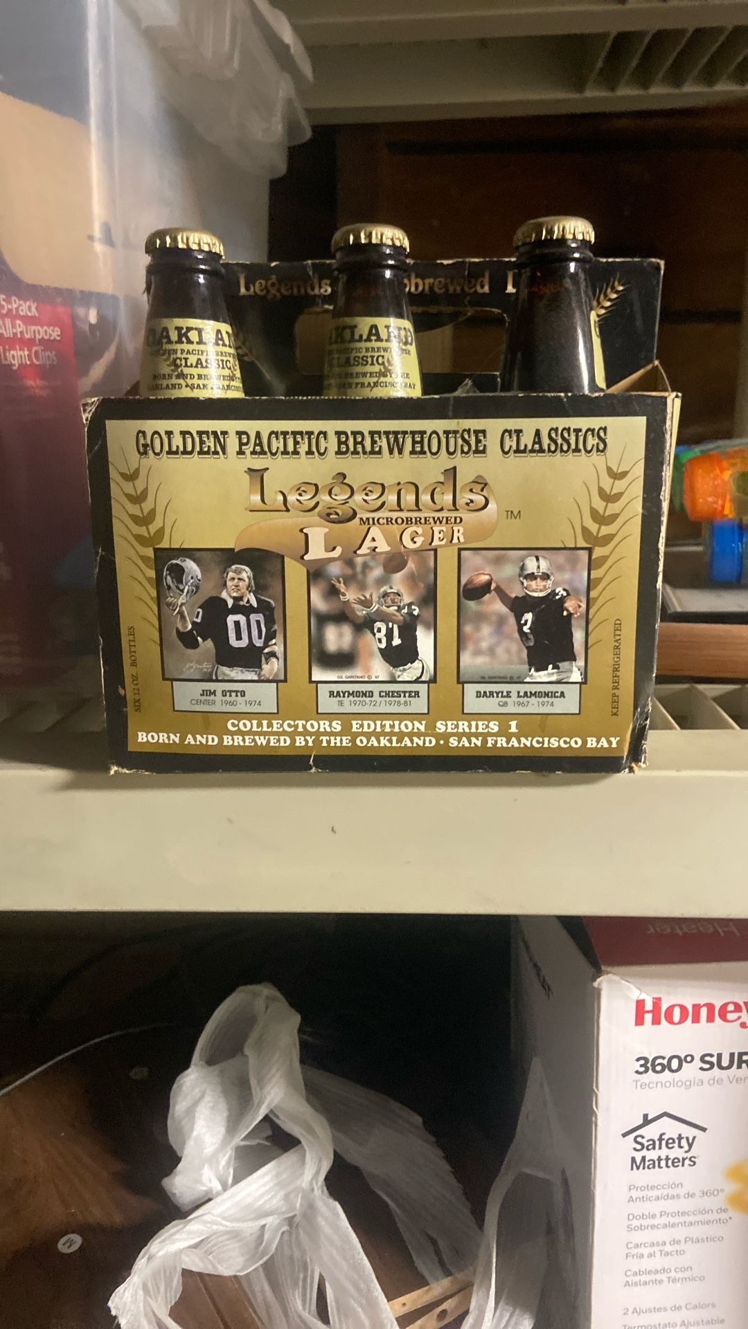 Raiders collectors series one beer classic