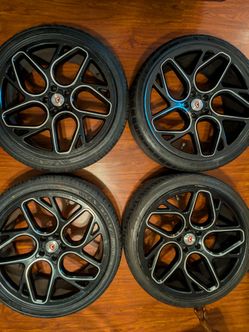 RIMS AND TIRES STAGGERED 20 "5X114.3