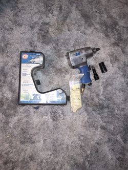 Campbell Hausfeld 1/2 in impact wrench