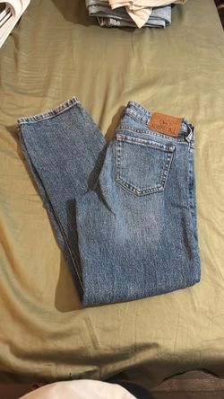 Aeropostale Mid Rise Ankle Straight