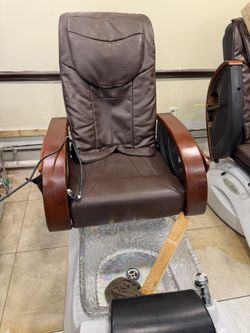 Professional Pedicure Spa Chair – Massage & Foot Basin – Excellent Condition