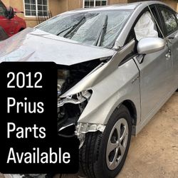2012 PRIUS PARTS AVAILABLE - PARTING OUT! ALL PARTS AVAILABLE
