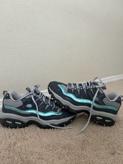 Skechers