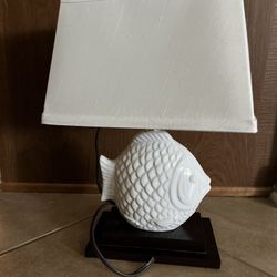Lamp , Ceramic Fish 40w Bulb, Adorable!