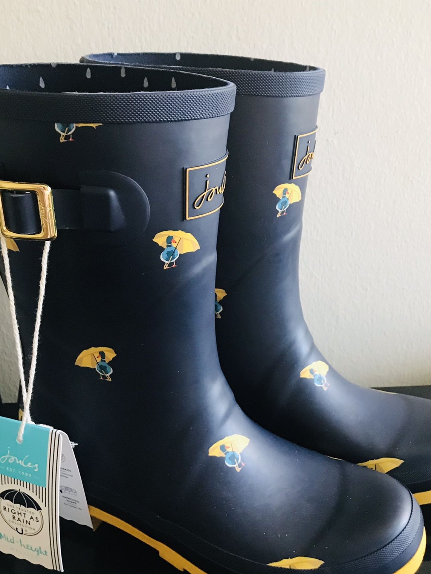 Joules Rain boots brand new size 8