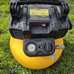 DeWalt Compressor