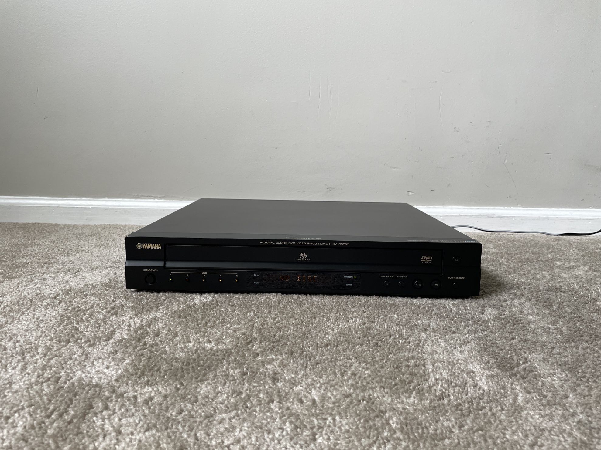 Yamaha DV-C6760 5 Super Audio Compact Disc CD SACD DVD Changer Player