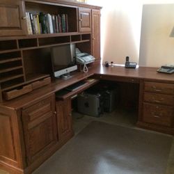 DESK