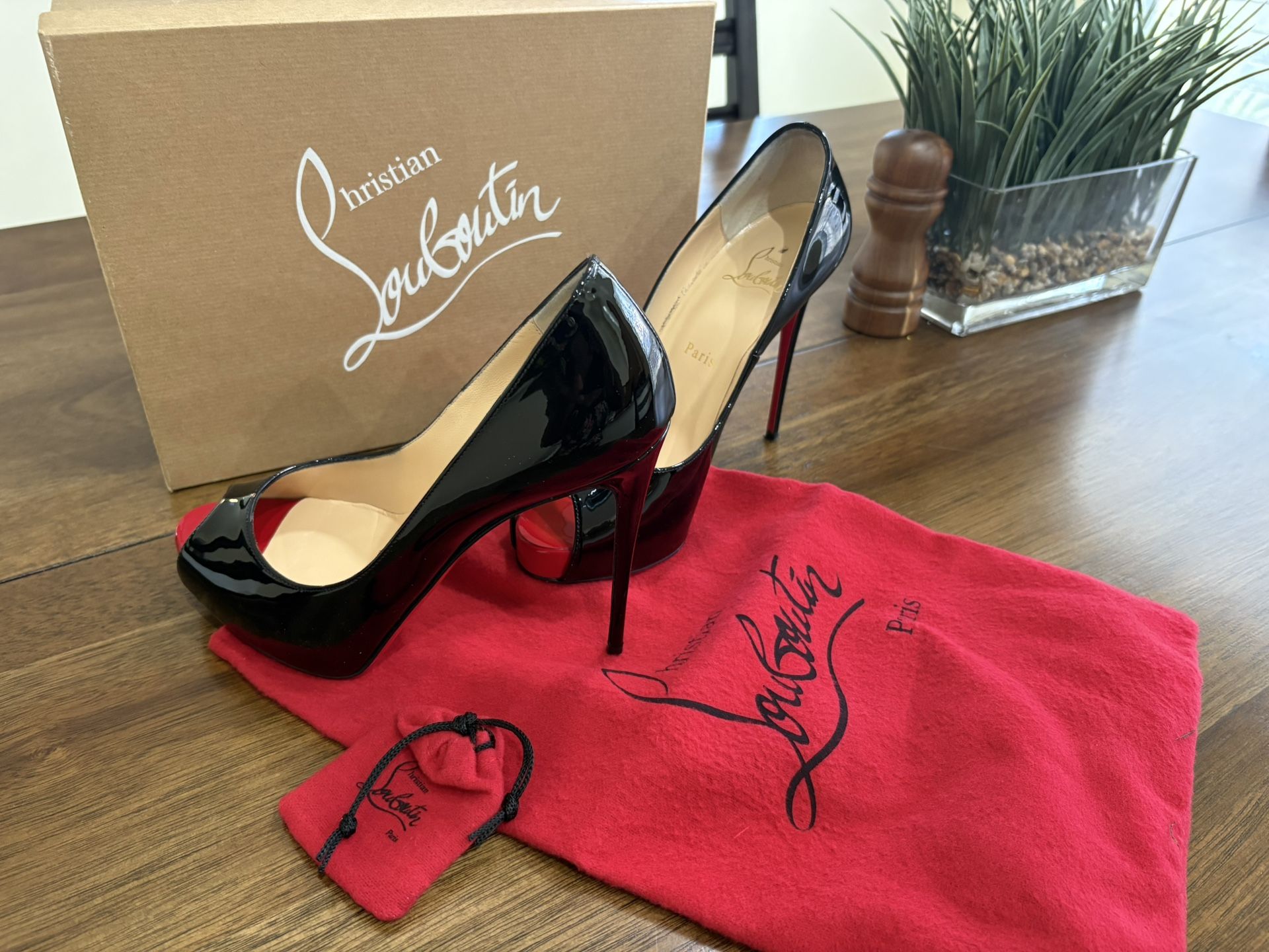 Christian Louboutin “Red Bottoms 