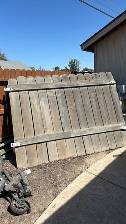 Free Wood fence panels