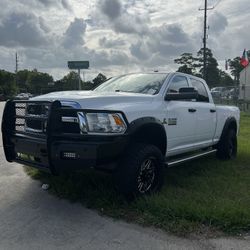 2015 DODGE RAM 2500 DIESEL 4x4