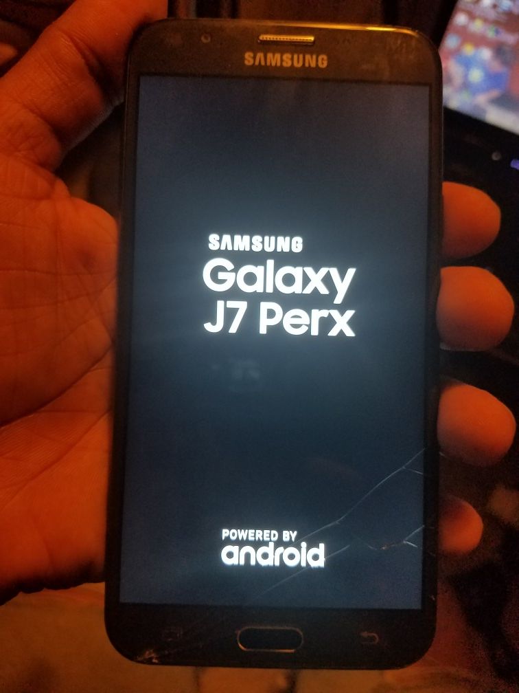 5.5" Samsung Galaxy J7 Perx 16GB Boost mobile cracked outer glass