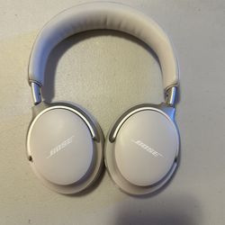 Bose QuietComfort Ultra Bluetooth Wireless Noise Cancelling Headphones - White