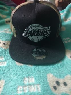 Lakers snapback hat camouflage