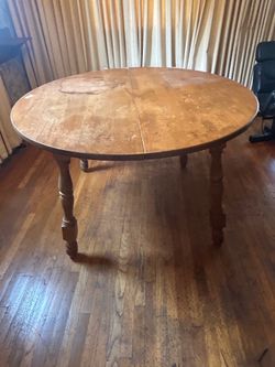 Table Kitchen or Dining Room