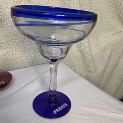 1 TGI Friday's Hand Blown Glass Blue Swirl Margarita Glass Barware Cocktail EC