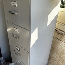 Hon 5 Drawer Filing Cabinet 