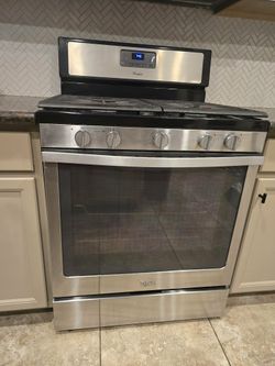 Whirlpool 5 burner Gas Range