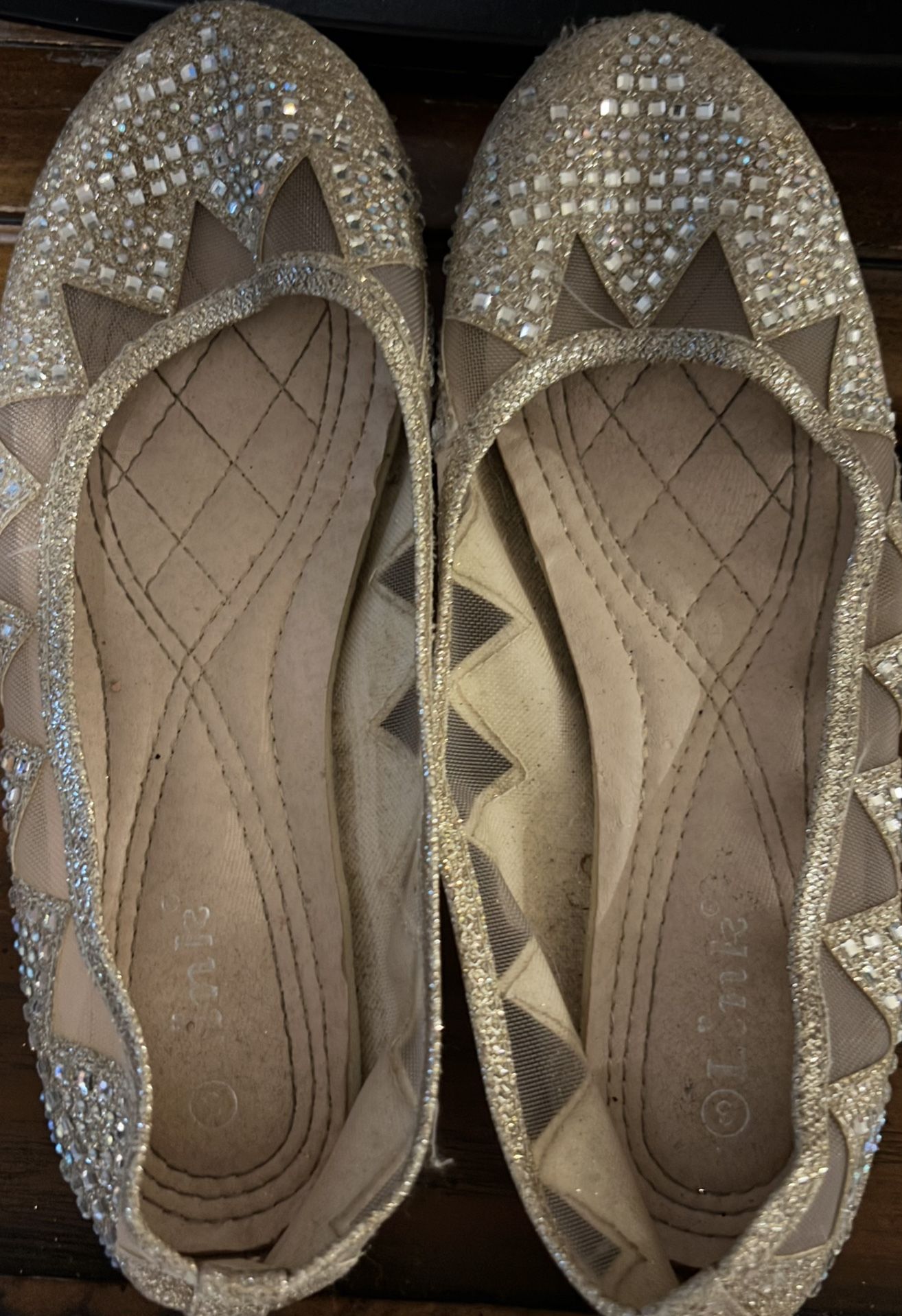 Girls Previously Owned Dress Shoes As 3