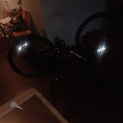 Cambodia 2.0 Specialize mountain bike eight speed