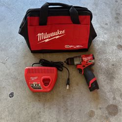 Milwaukee 12v Fuel Hammer Drill