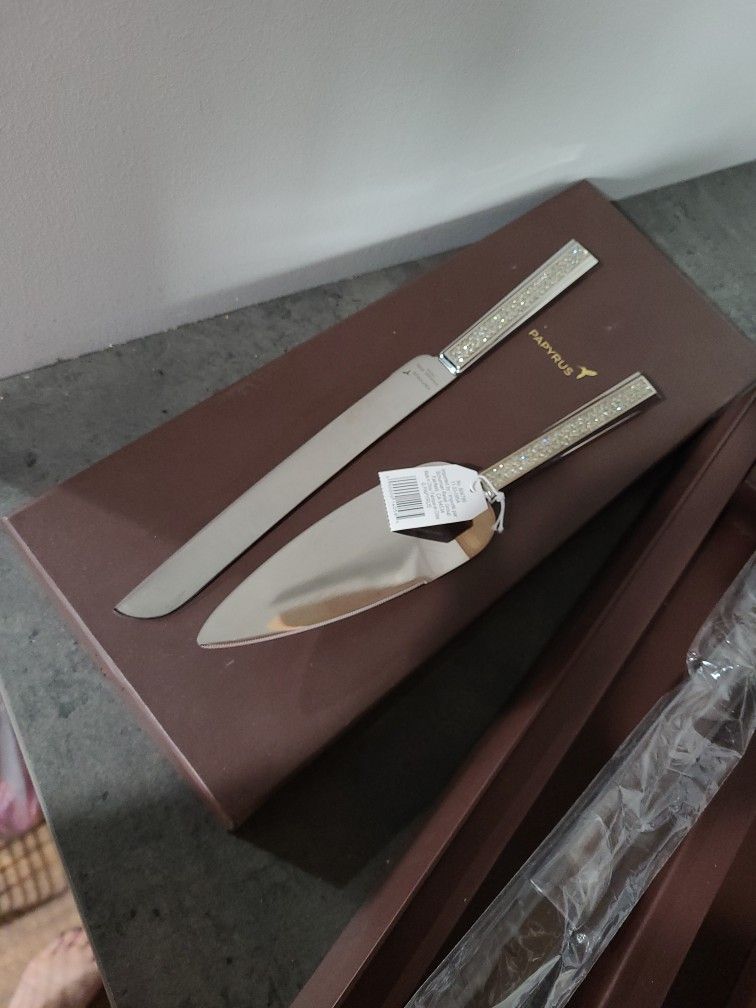 Papyrus Serving Set NEw