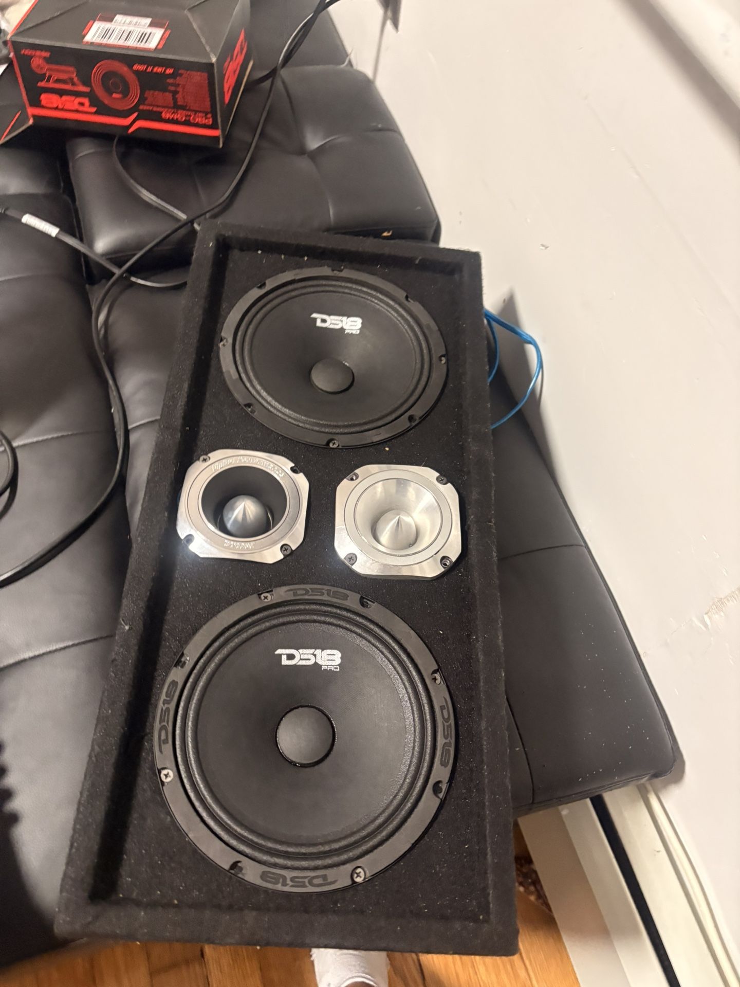 chuchero 8 inch 8 ohms ds18s 2 tweeters 350 watt/400watt