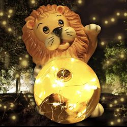 Solar Statues Lights for Yard and Garden Outdoor - Yard Decoration Lion Sculptures Figurine Waterproof Solar Light for Patio, Balcony, Yard, Lawn Orna
