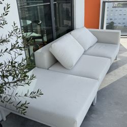 Rove Concept Outdoor Furniture Set