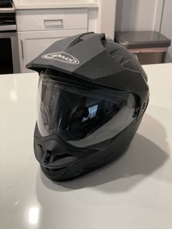 GMAX Moto Helmet (Size S)