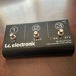 TC Electronic Triple Momentary Foot Switch