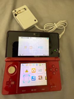 Nintendo 3dS in red with charger and stylus + 2GB SD