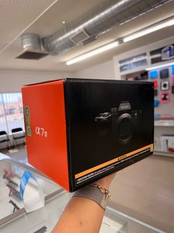 Sony Alpha 7 IV