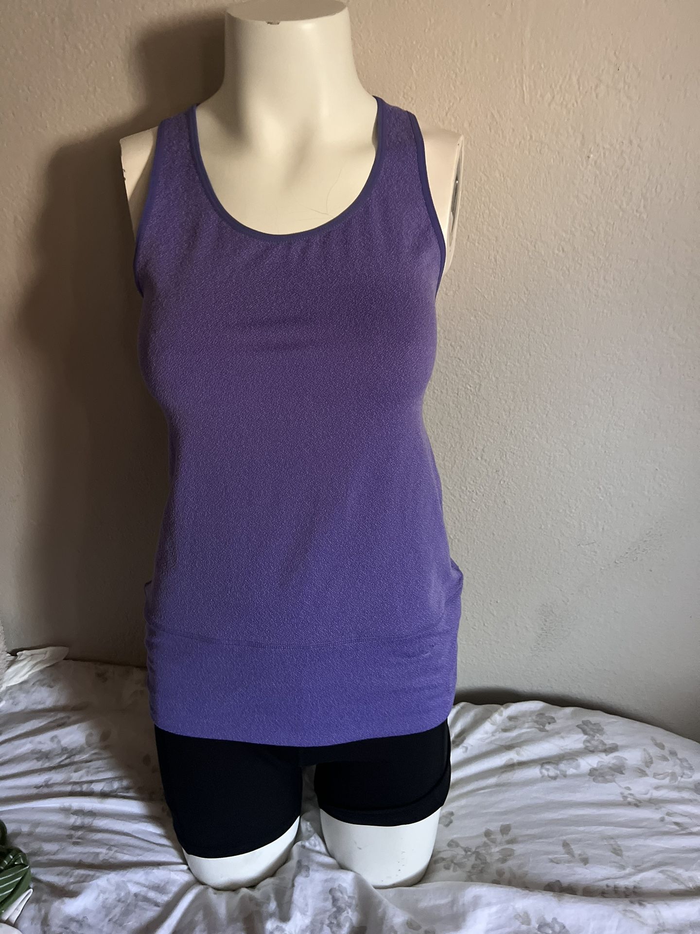 sports top size Small $3.00 dls